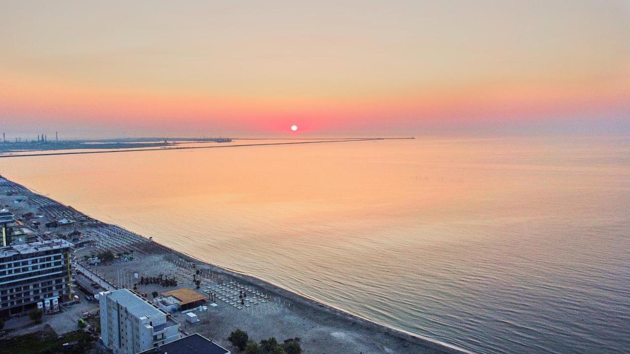 Absolute Sea View - Infinity Pool&spa&ev Friendly * Mamaia